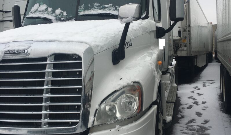 2013 FREIGHTLINER CASCADIA DD15 – 13 SPEED full